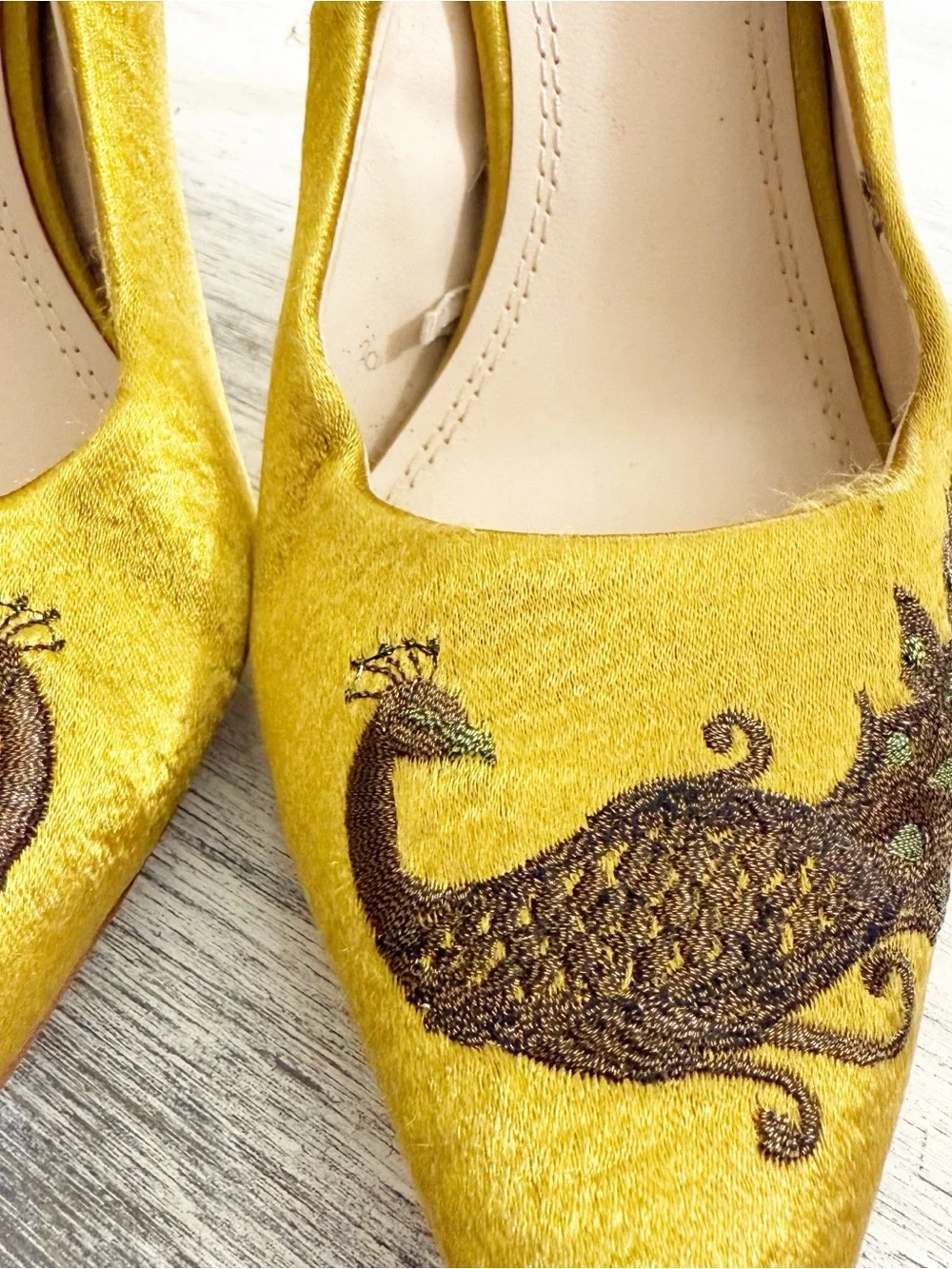 Zara Peacock Embroidered Pointed-Toe Stiletto Heels size 36